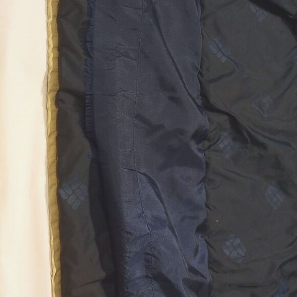 Tan Columbia Women's Coat - Picture 12 of 12